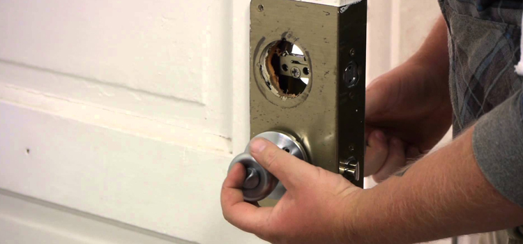 Home Lock Change in Largs Bay